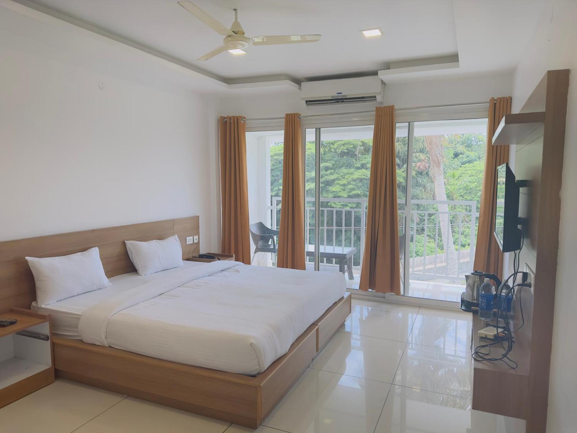 Hotel Lets Stay Kochi エクステリア 写真