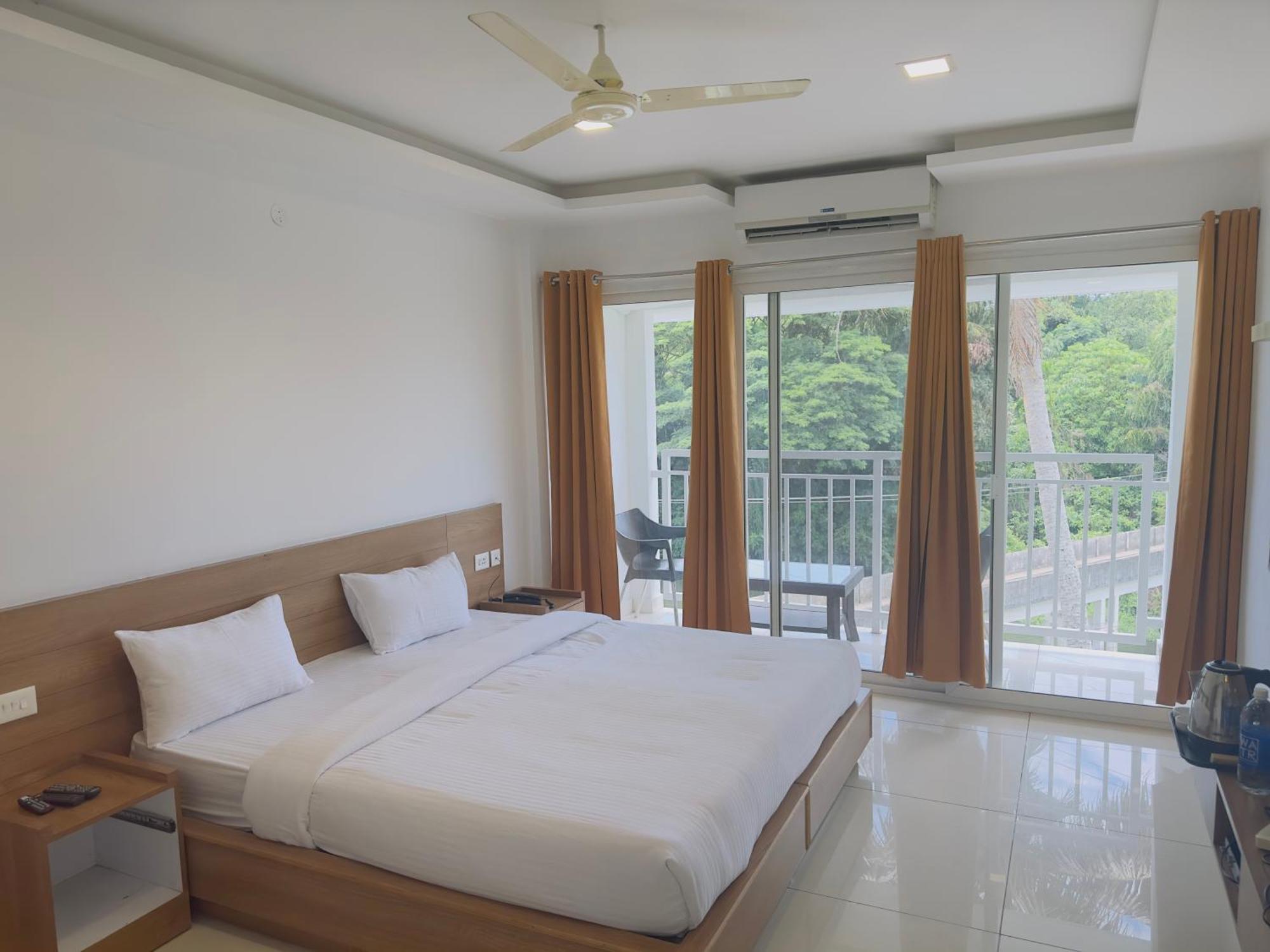 Hotel Lets Stay Kochi エクステリア 写真