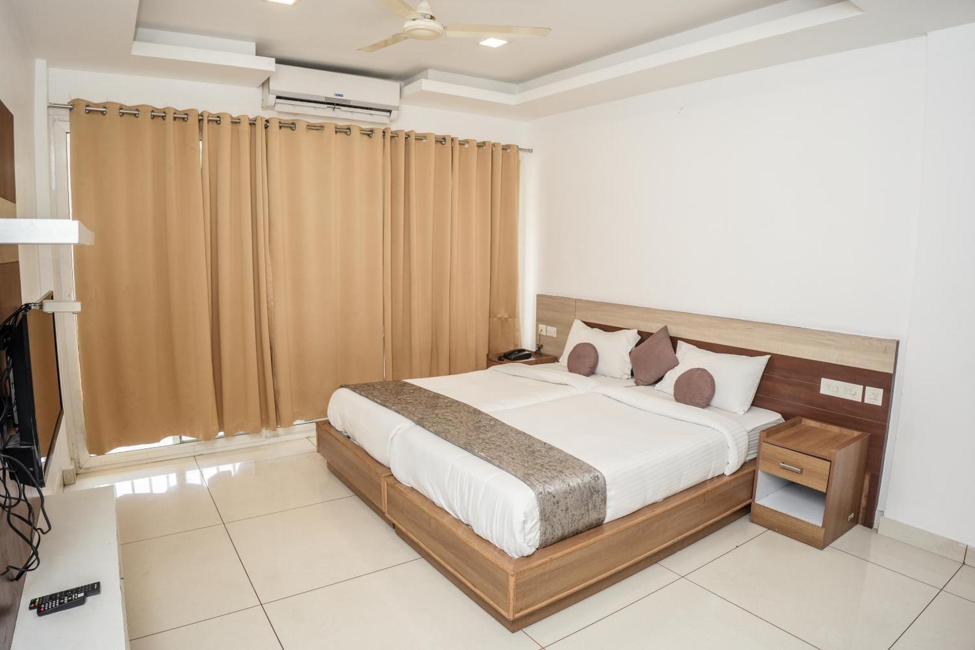 Hotel Lets Stay Kochi エクステリア 写真